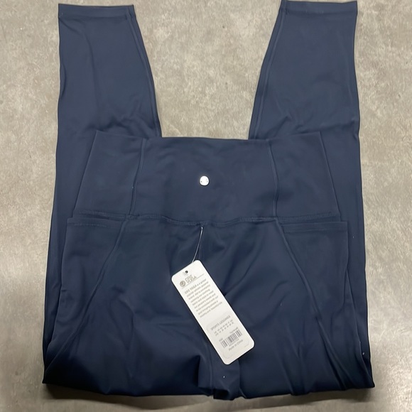 NWT CRZ YOGA Butterluxe Leggings - Picture 3 of 3